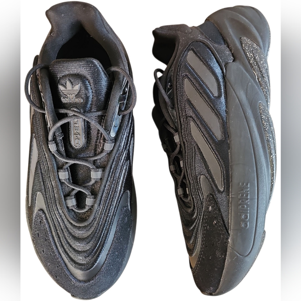 Adidas Originals Ozelia Shoes‎ Core Black/Carbon Women's Size 6.5 (FY8077)